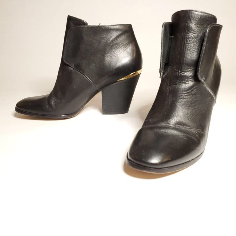 Cole Haan Hayden Bootie Black Leather size US 8